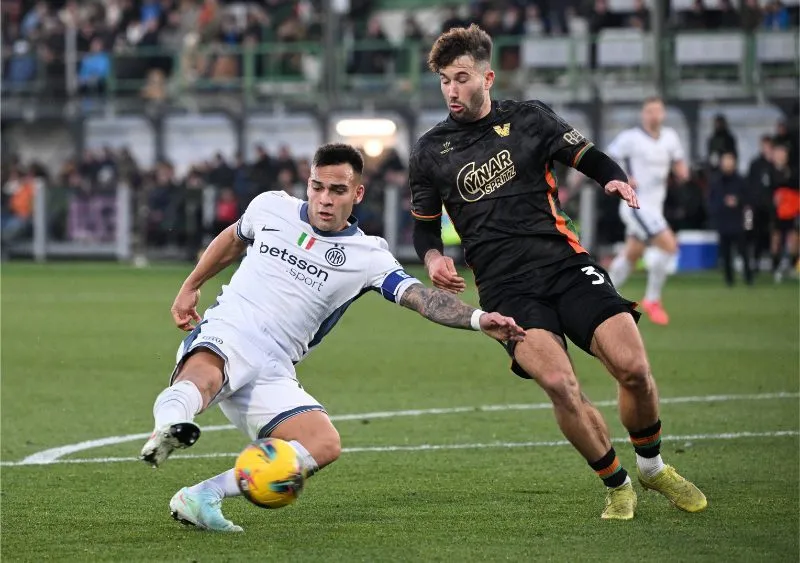 Phân tích phong độ Venezia vs Inter Milan